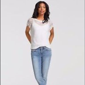 cabi Daisy Lace Top Style